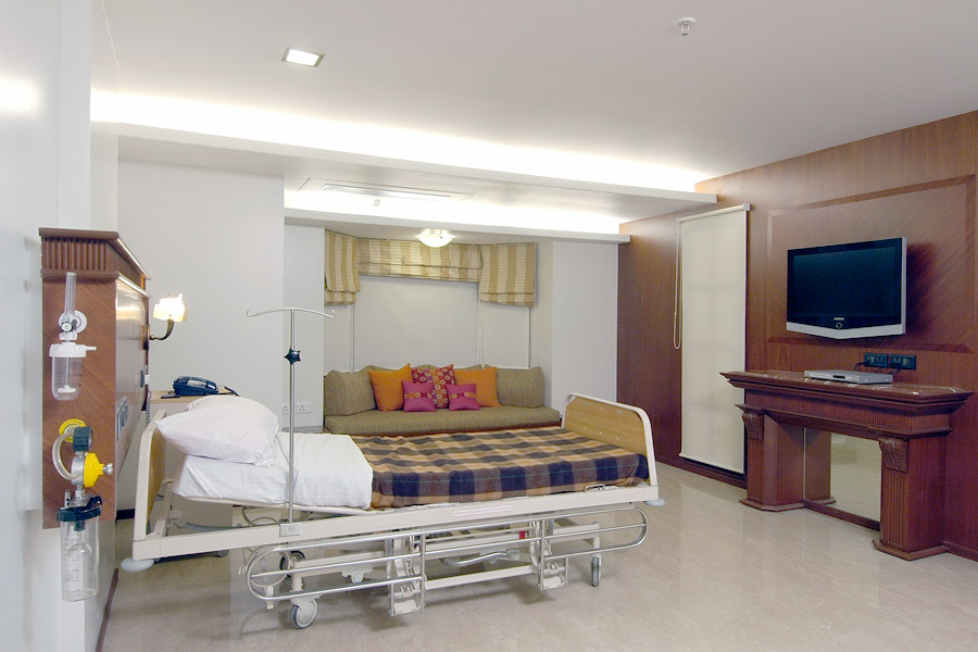 executive_suite_patient_room_2020-09-15-12-38-04.jpg